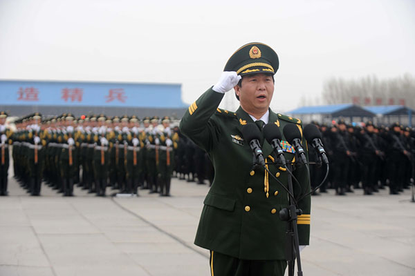 武警部隊(duì)司令員政委，職責(zé)與角色的深度解析，武警部隊(duì)司令員政委職責(zé)與角色的全面解析