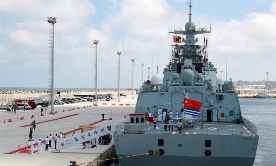 中國(guó)海軍112艦，展現(xiàn)大國(guó)海軍力量的重要標(biāo)志，中國(guó)海軍112艦，大國(guó)海軍力量的驕傲標(biāo)志