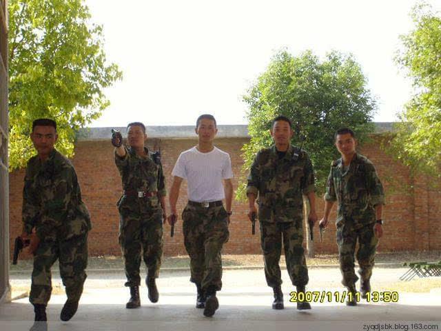 龍焱特種部隊(duì)大隊(duì)長，英勇無畏的領(lǐng)袖與傳奇戰(zhàn)士的典范，龍焱特種部隊(duì)大隊(duì)長，英勇無畏的領(lǐng)袖與戰(zhàn)士傳奇典范