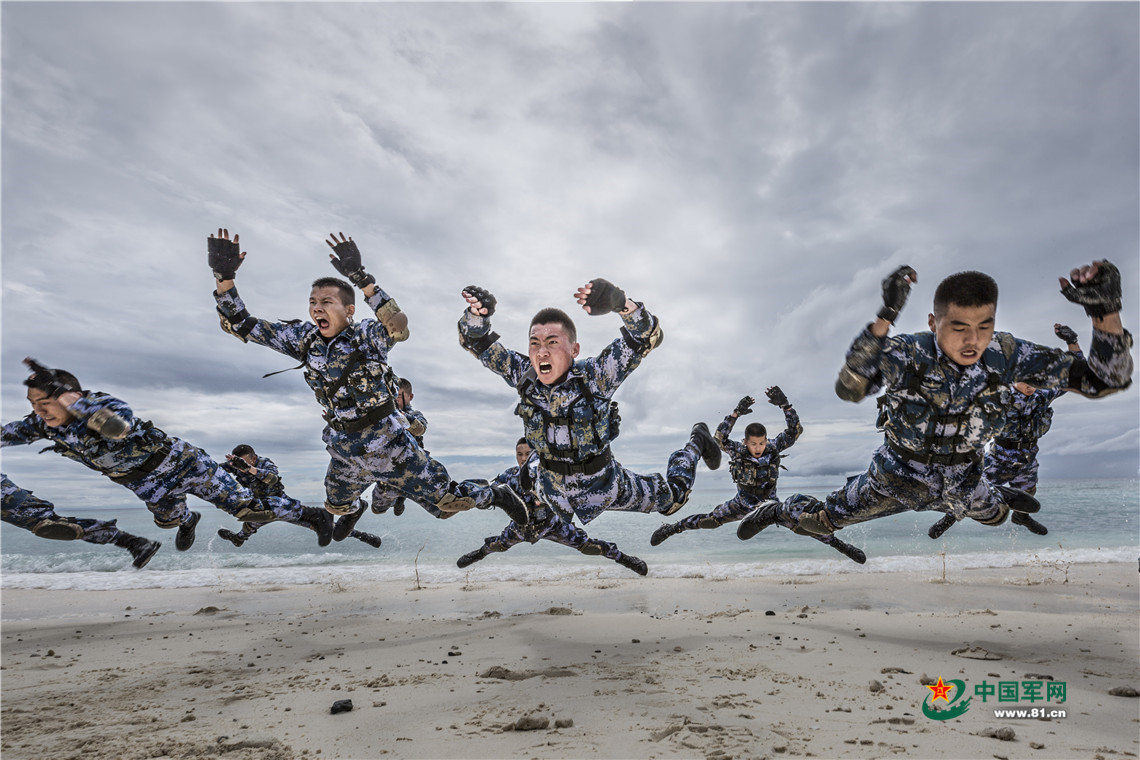 最新軍事圖片高清壁紙，展現(xiàn)現(xiàn)代軍事力量之美，現(xiàn)代軍事力量之美，高清壁紙軍事圖片展示