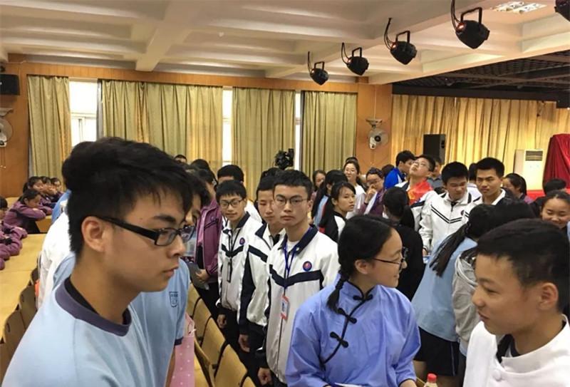 新澳門三中三6組免費(fèi)公開——探索與解析，澳門三中三最新6組數(shù)據(jù)解析與探索，免費(fèi)公開揭秘
