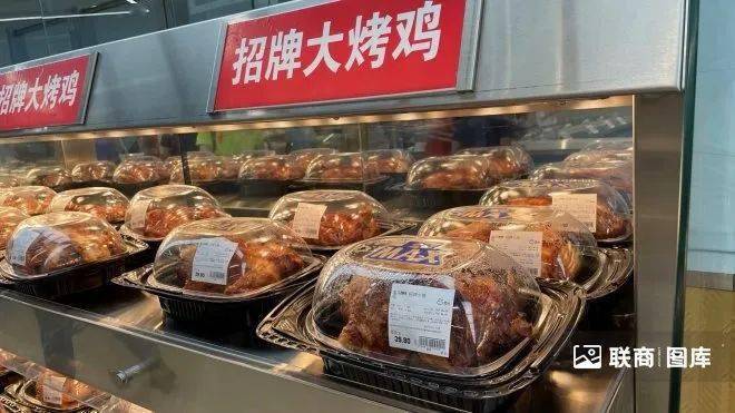 王中王493333中特馬特色，深度解析與探索，王中王彩票特色深度解析與探索，揭秘彩票背后的秘密