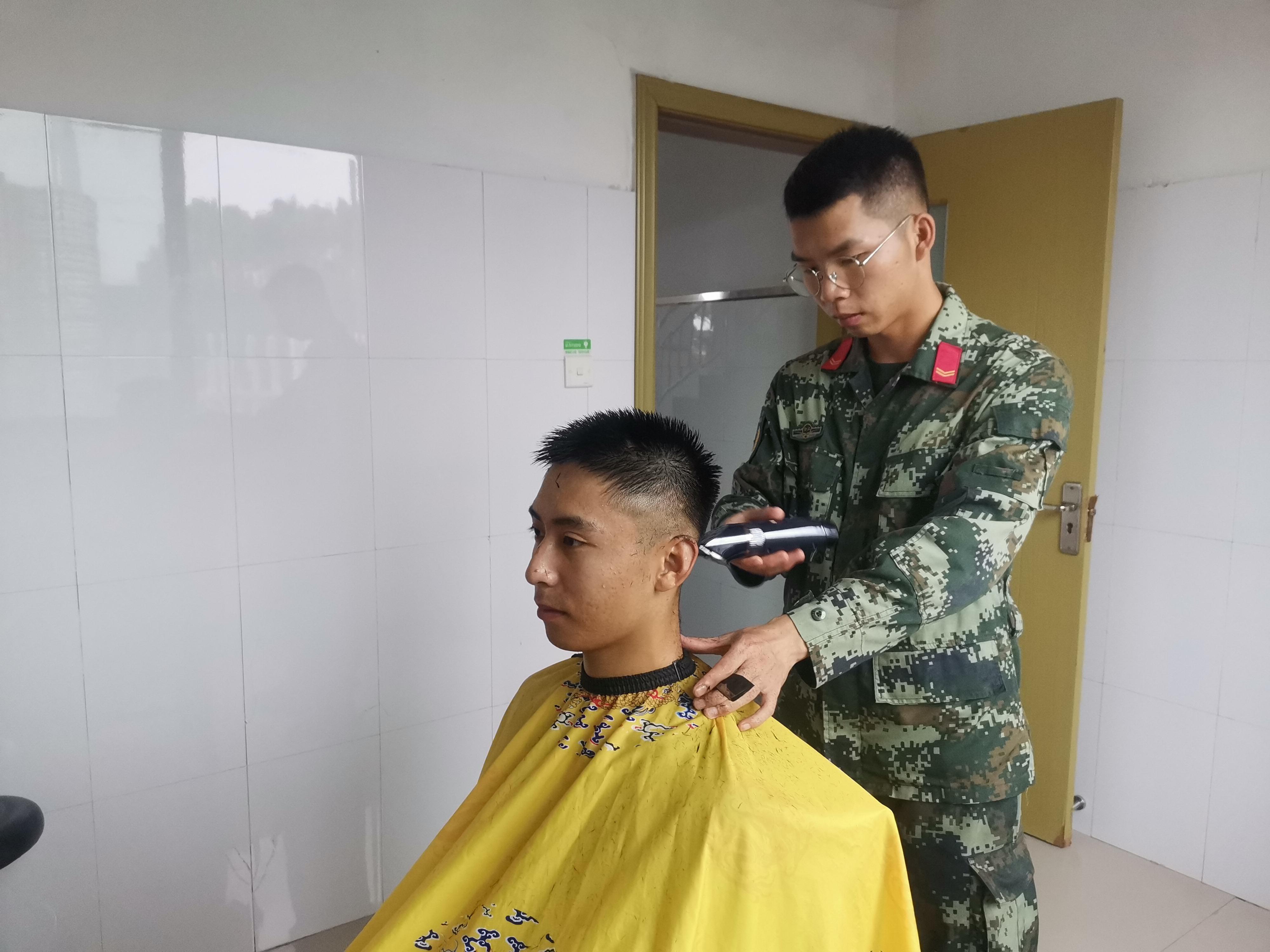 部隊生活，錘煉意志，塑造人生的獨特經(jīng)歷，部隊生活，錘煉意志，塑造人生非凡經(jīng)歷