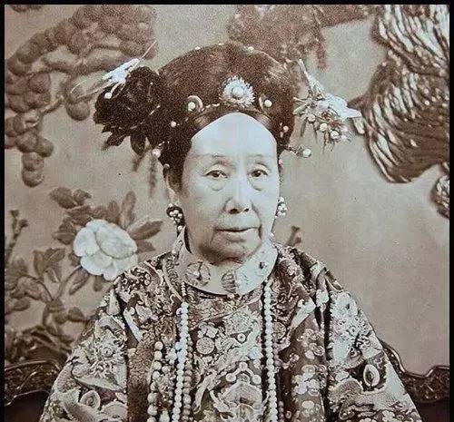 揭秘劉伯溫精準(zhǔn)一肖的神秘面紗，劉伯溫精準(zhǔn)預(yù)測(cè)生肖之謎揭秘