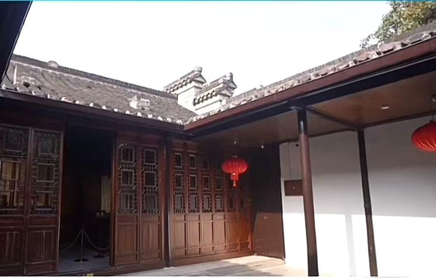 江澤民故居面向社會(huì)公眾開(kāi)放，歷史文化的傳承與展示，江澤民故居開(kāi)放，歷史文化的傳承與展示之旅