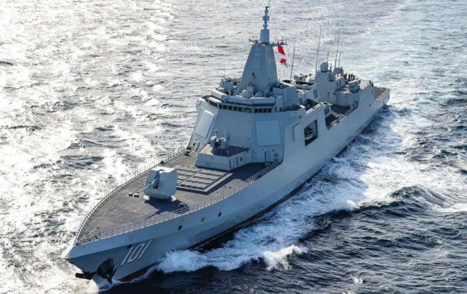 中國下一代重型驅(qū)逐艦，未來海防的堅(jiān)實(shí)支柱，中國下一代重型驅(qū)逐艦，未來海防的堅(jiān)實(shí)后盾