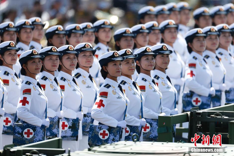 中國女兵閱兵視頻，榮耀與力量展現(xiàn)，中國女兵閱兵視頻，榮耀與力量的展現(xiàn)