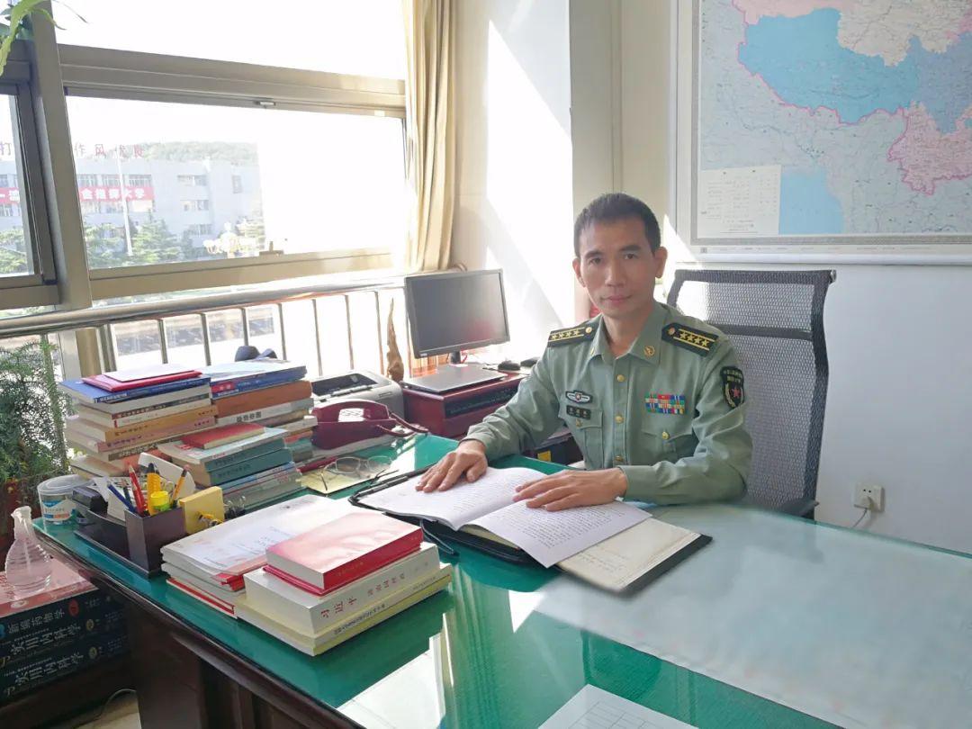 國防大學(xué)官網(wǎng)，探索中國軍事教育的門戶，國防大學(xué)官網(wǎng)，中國軍事教育的探索門戶