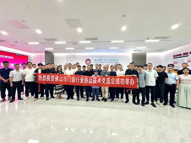 奧門王中王一肖一特一中，揭秘背后的秘密，揭秘澳門王中王背后的秘密，生肖與特碼真相探索