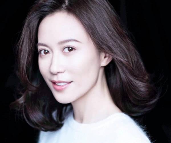揭秘有緋聞的女演員明星的世界，揭秘緋聞女星的世界