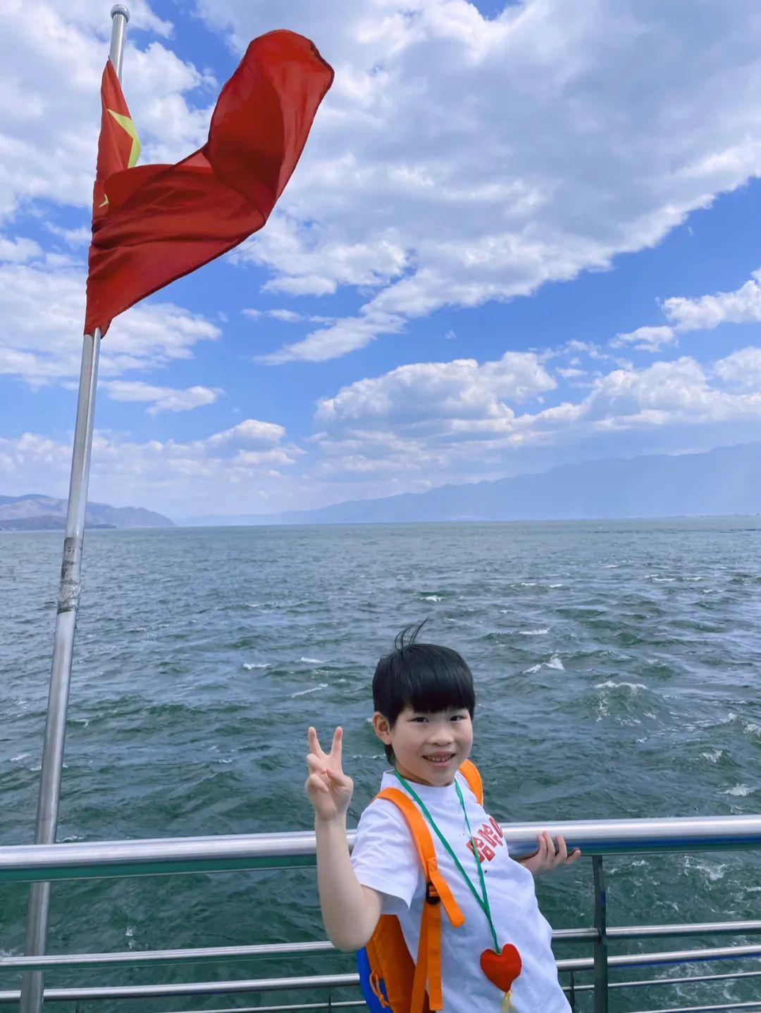 大理洱海游輪票價(jià)詳解，體驗(yàn)最美的洱海風(fēng)光之旅，大理洱海游輪票價(jià)全解析，盡享洱海絕美風(fēng)光之旅