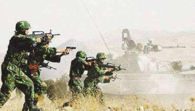 軍事圖片高清大圖，歷史與現(xiàn)代的戰(zhàn)爭影像展示，軍事圖片高清展示，歷史與現(xiàn)代的戰(zhàn)爭影像大觀