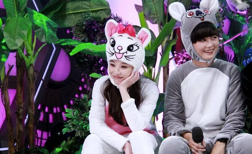 李宇春倪妮實(shí)錘，揭秘兩位明星的深厚友情與影響力，李宇春倪妮深厚友情揭秘，明星間的堅(jiān)實(shí)羈絆與影響力之巔