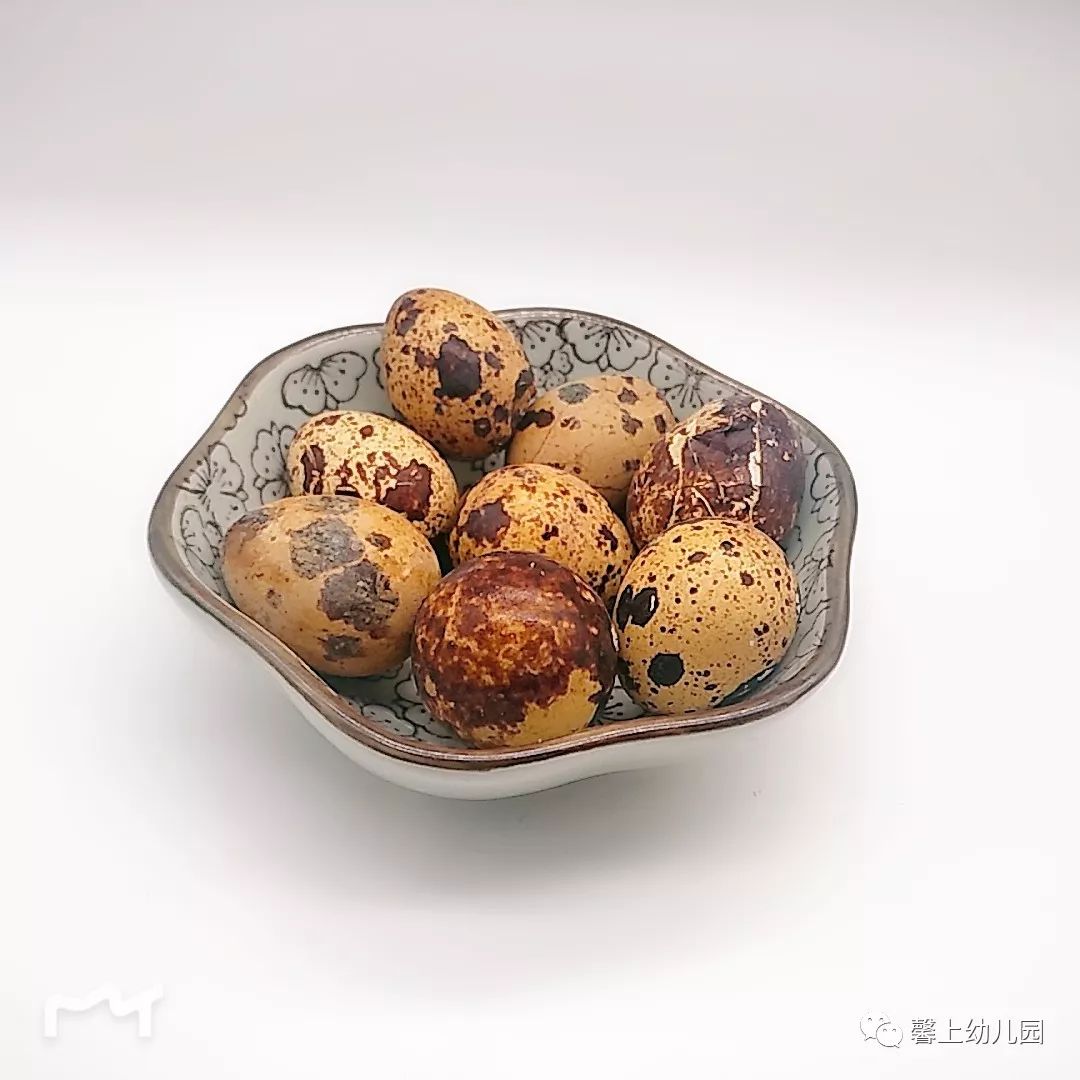 關(guān)于十個(gè)月寶寶的健康成長(zhǎng)，一日三餐食譜指南，十個(gè)月寶寶的健康成長(zhǎng)，一日三餐食譜指南